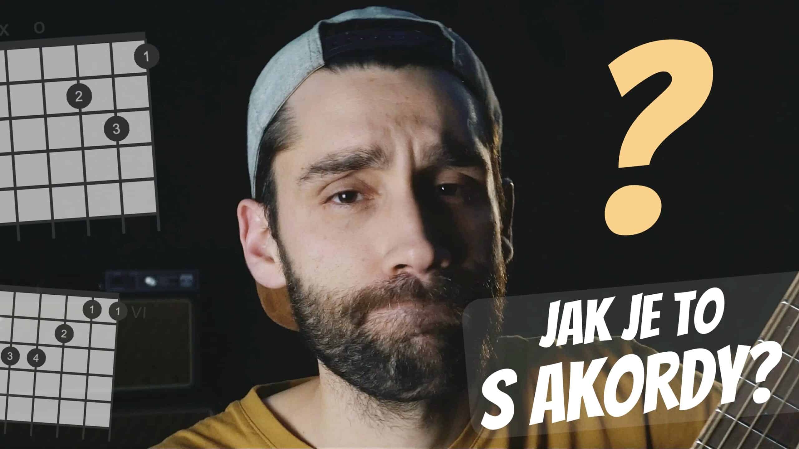 Musím se učit jiné akordy na akustickou kytaru a jiné na elektrickou?