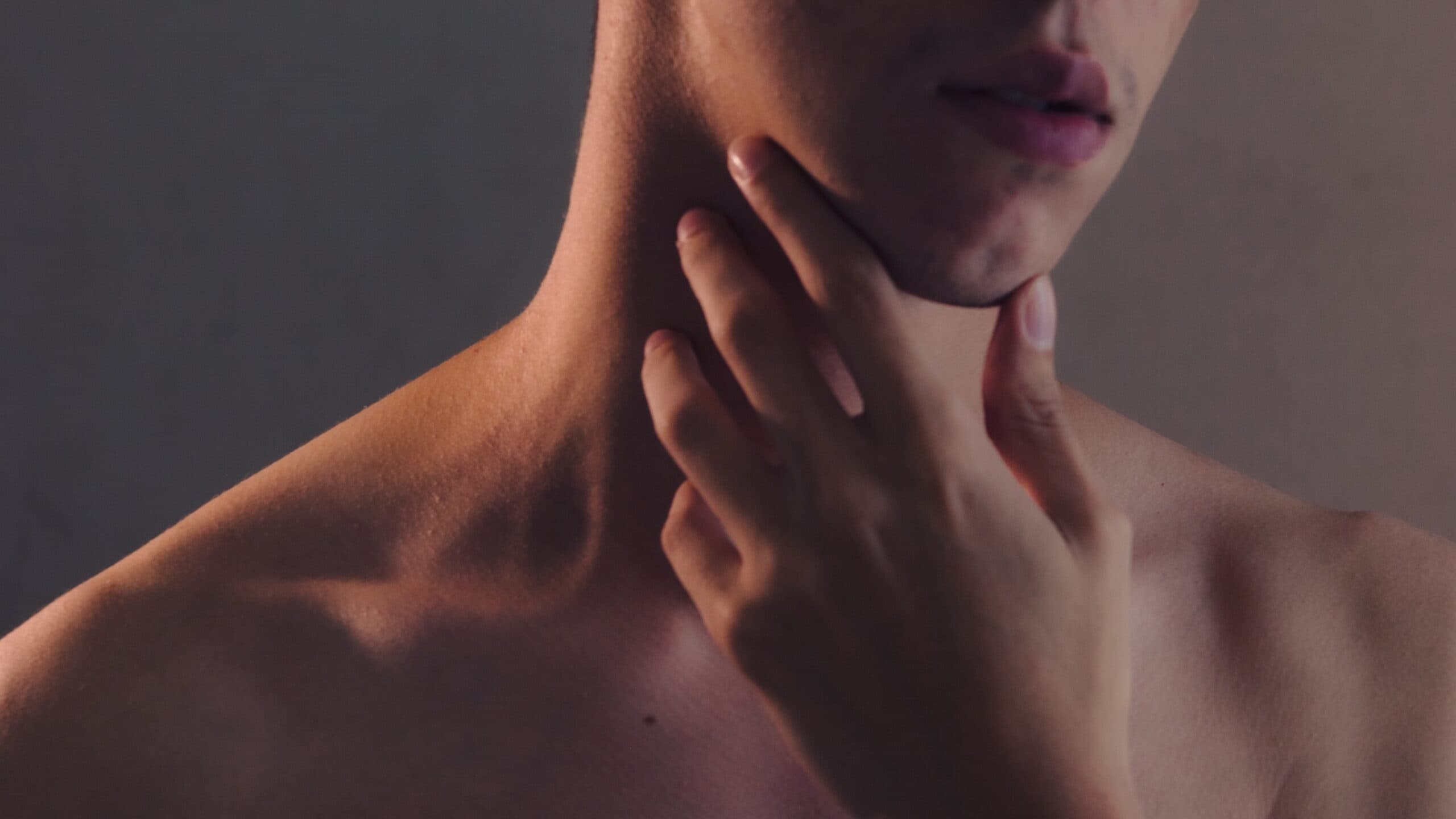 Bolest hlasivek – jak jí předcházet a co dělat, když ztratíte hlas?